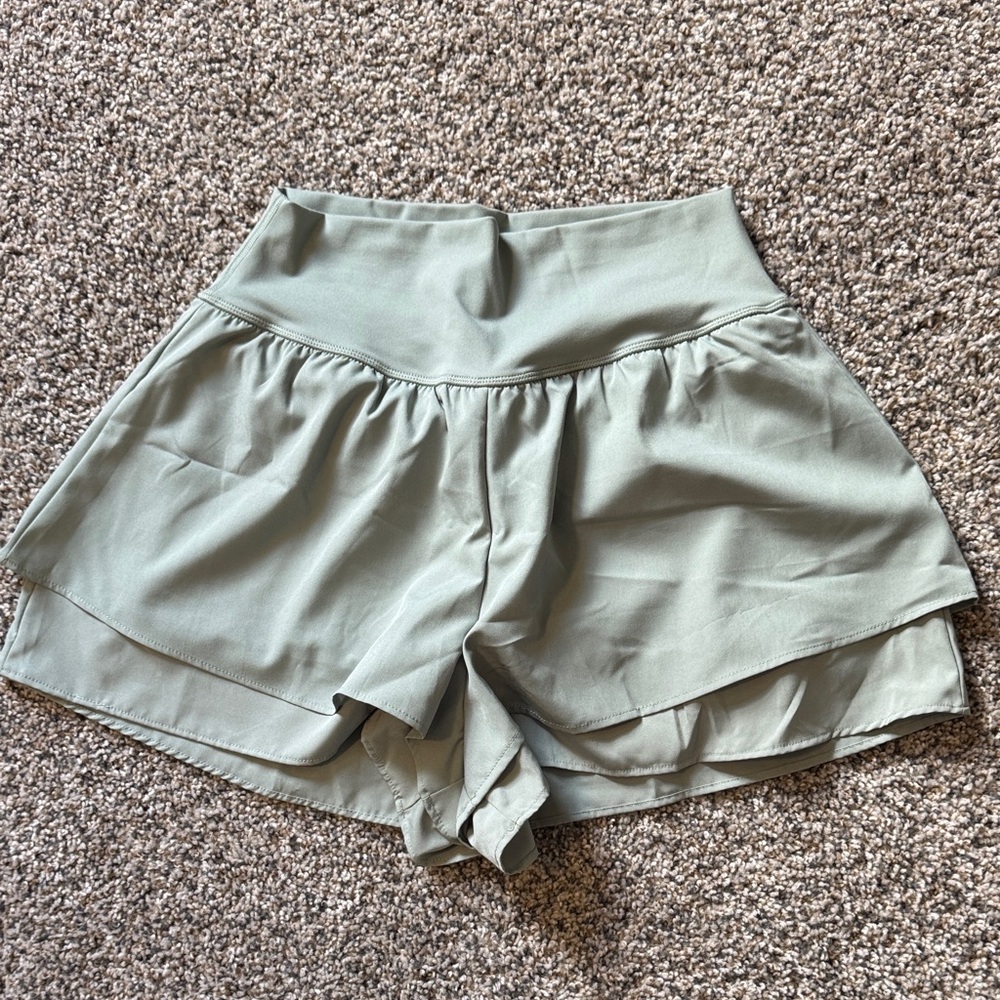 Yogalicious Sage Green Layered High-Waist Active Skort